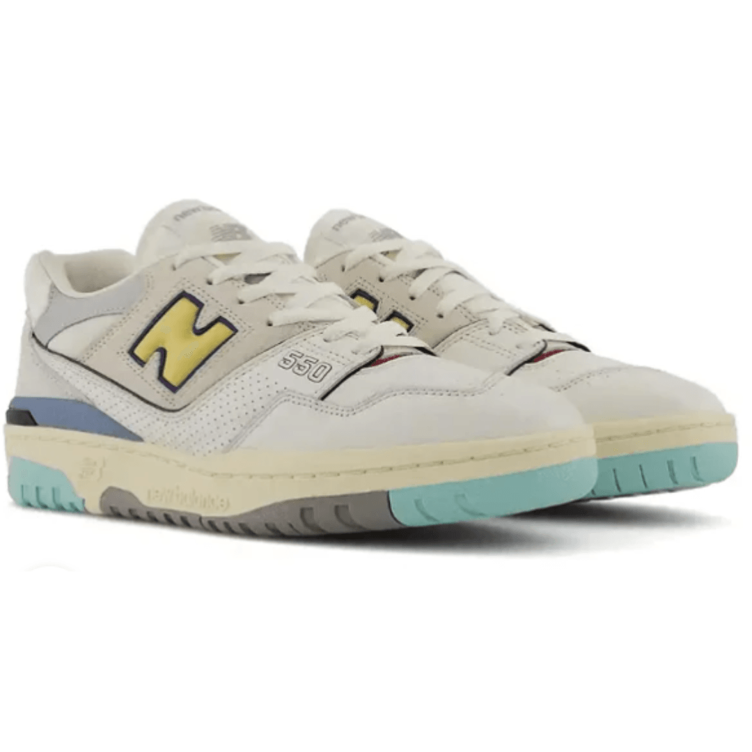 Tênis New Balance 550 Sea Salt Yellow